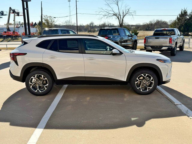 New 2026 Chevrolet Trax LT w/ Driver Confidence Package image 6