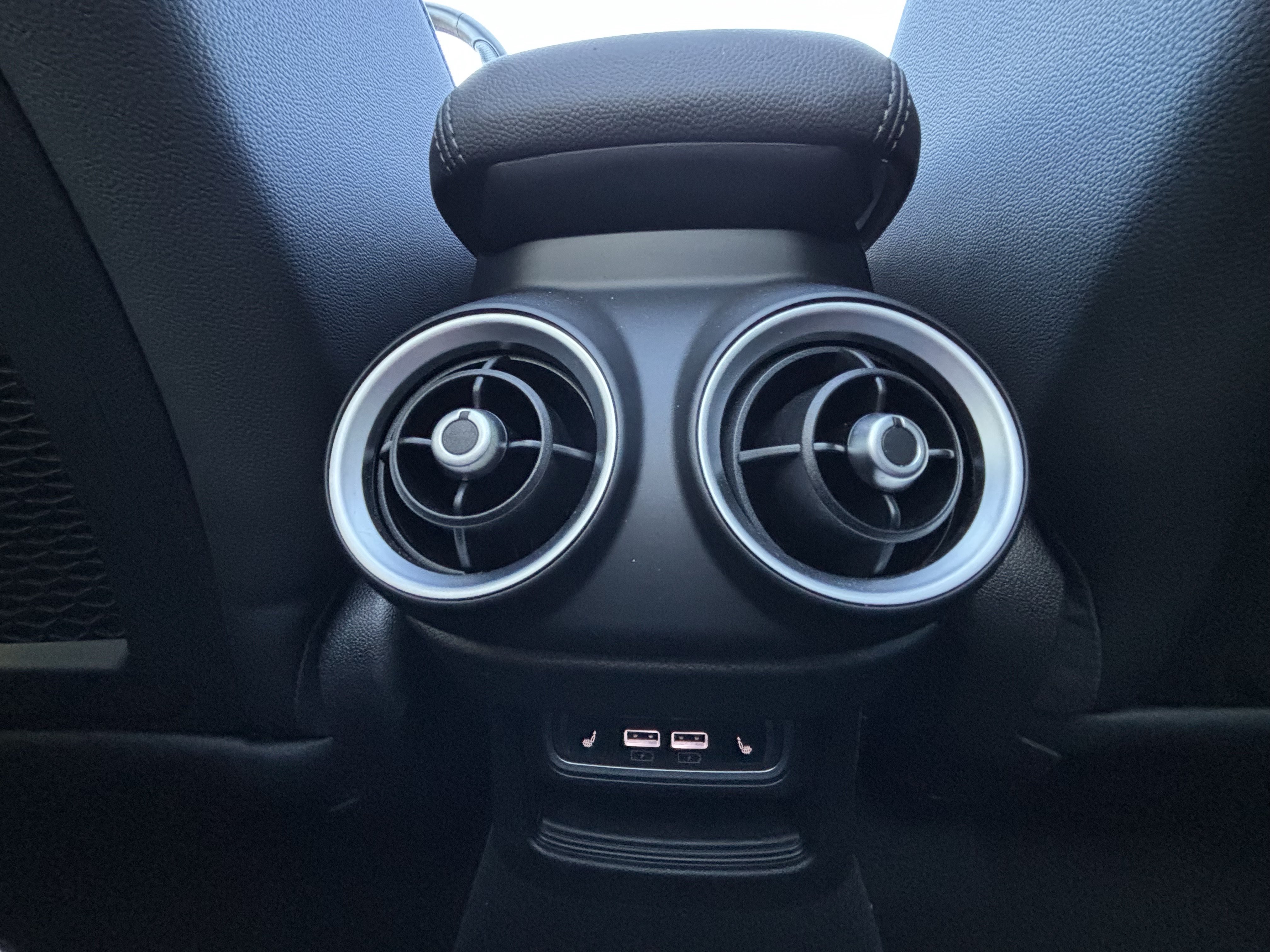 Certified 2024 Alfa Romeo Stelvio Veloce AWD/4WD image 39