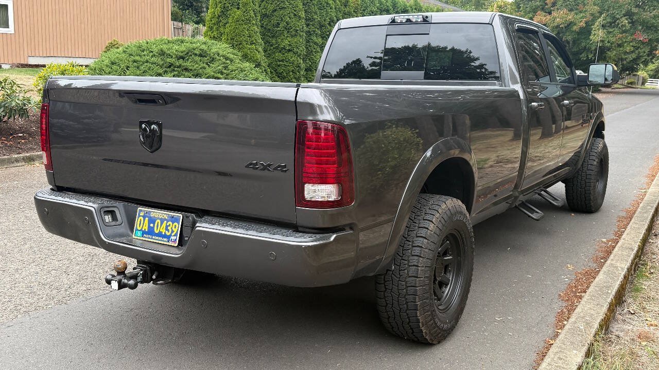 Used 2018 RAM 2500 Laramie w/ Sport Appearance Group AWD/4WD image 7