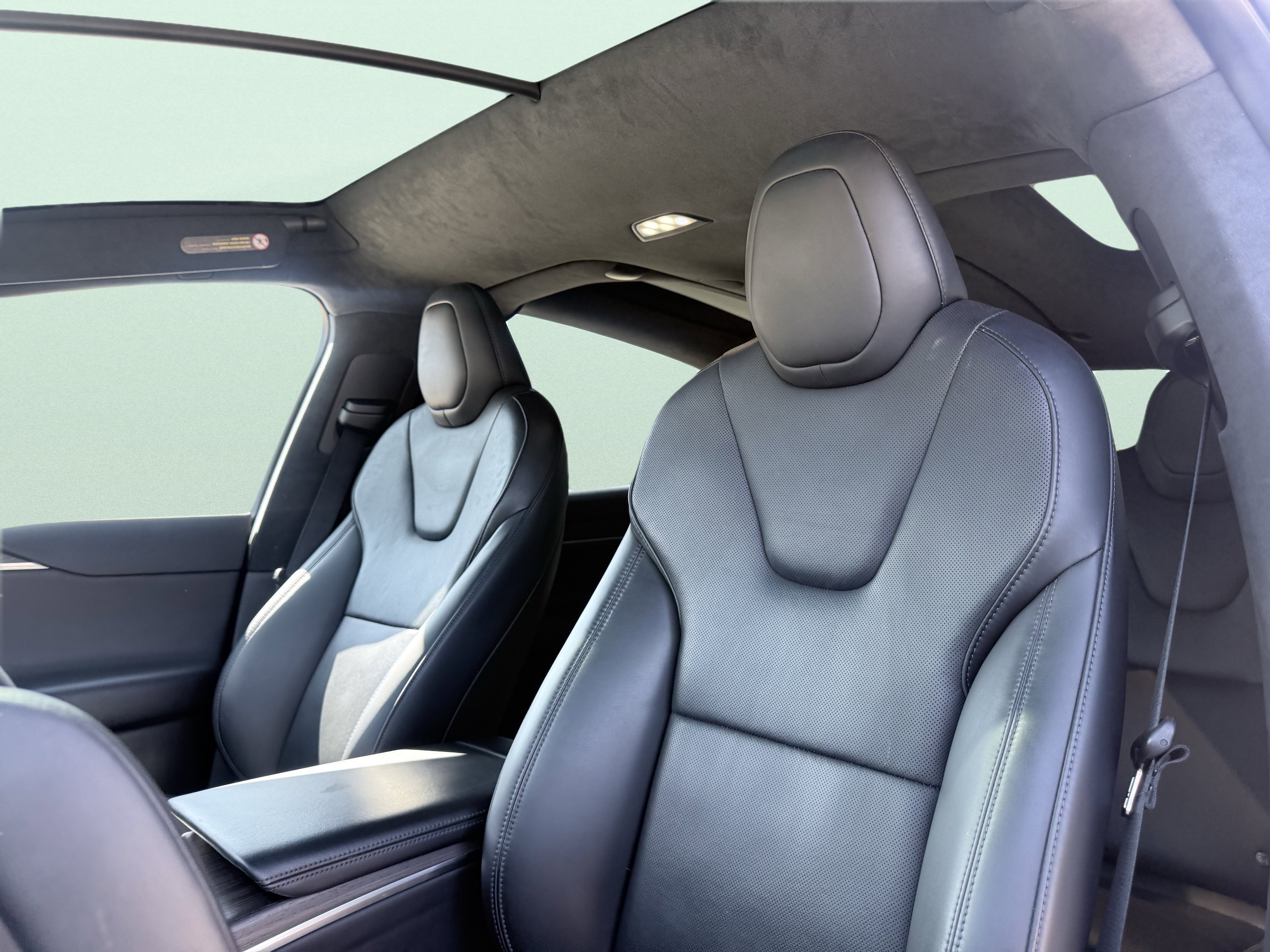 Used 2023 Tesla Model X AWD/4WD image 35