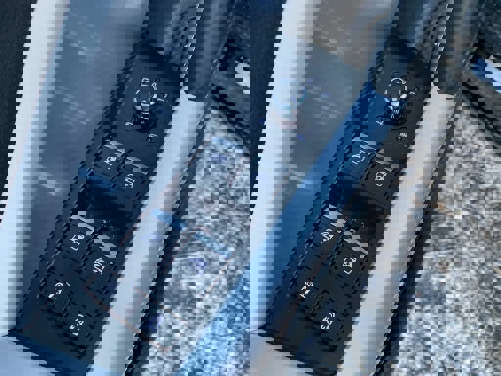 Used 2024 Audi Q3 2.0T Premium image 23