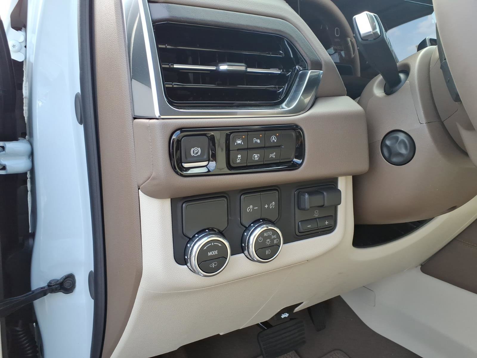 New 2026 GMC Yukon Denali image 10