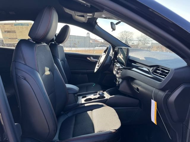 New 2026 Ford Escape ST-Line w/ Cold Weather Package FWD image 15