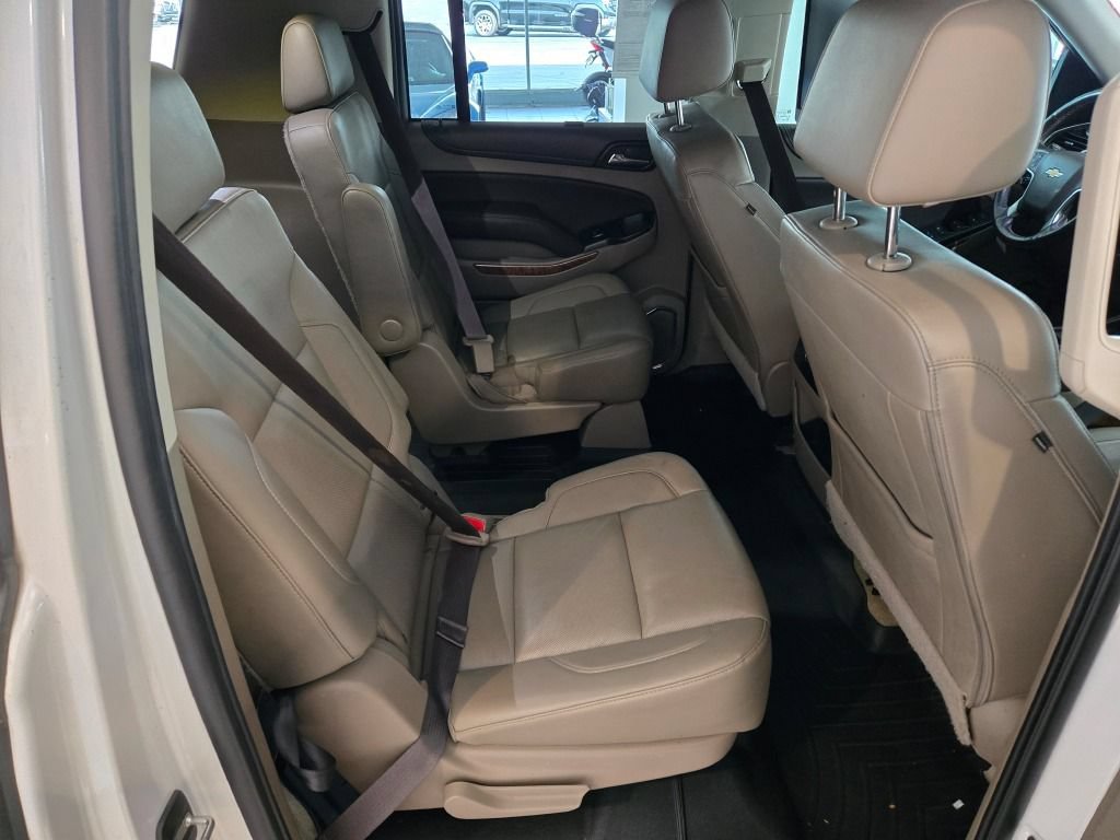 Certified 2018 Chevrolet Suburban Premier AWD/4WD image 9