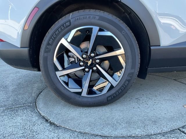 New 2026 Chevrolet Equinox EV LT image 26