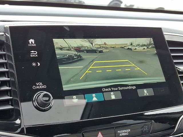 Used 2020 Honda Pilot Touring image 19