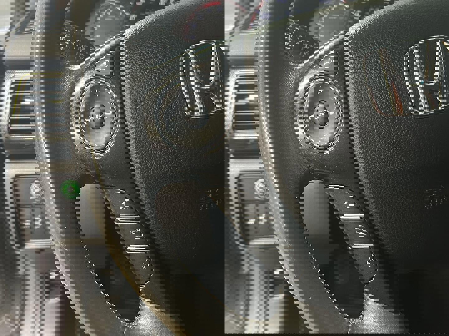 Used 2015 Honda Accord EX-L image 17