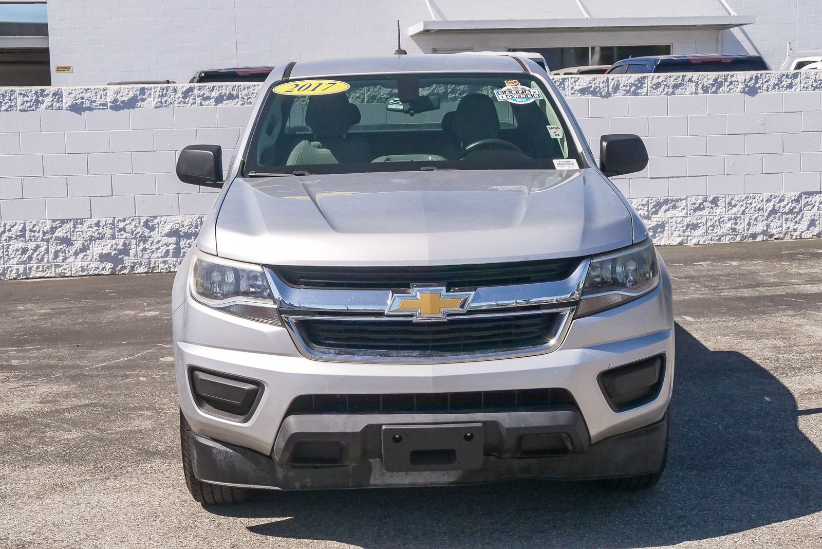 Used 2017 Chevrolet Colorado W/T w/ WT Convenience Package image 2