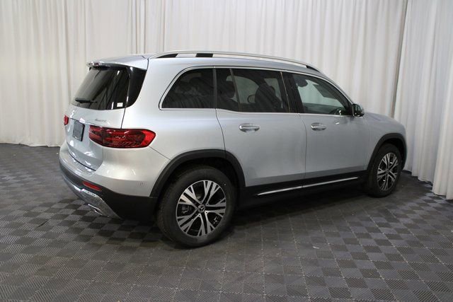 New 2026 Mercedes-Benz GLB 250 4MATIC image 6
