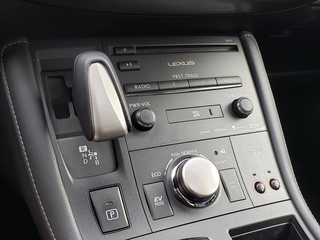 Used 2014 Lexus CT 200h w/ F Sport w/Nuluxe Interior image 23