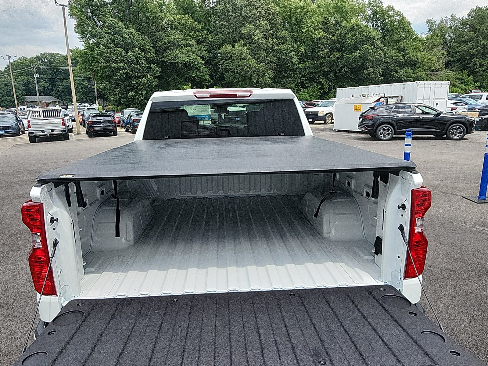 New 2026 Chevrolet Silverado 1500 Custom AWD/4WD image 25