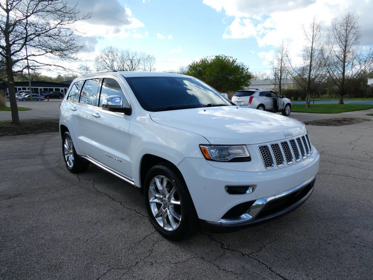 Used 2014 Jeep Grand Cherokee Summit AWD/4WD image 3
