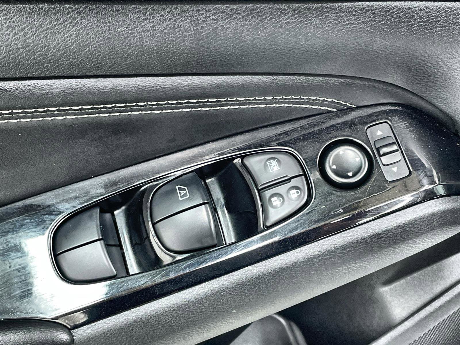 Used 2023 Nissan Altima 2.5 SL image 12