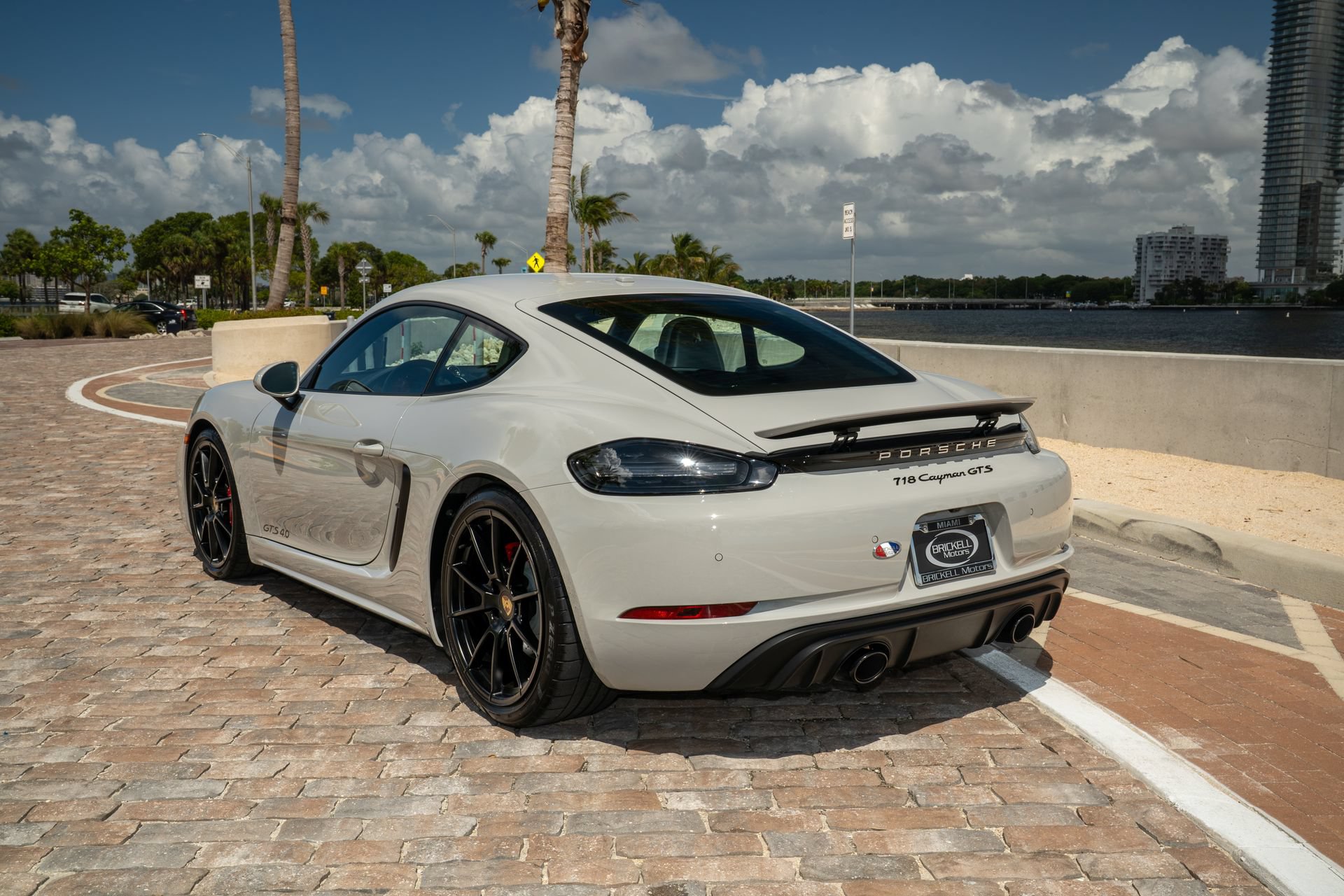 Used 2025 Porsche 718 Cayman GTS RWD image 10