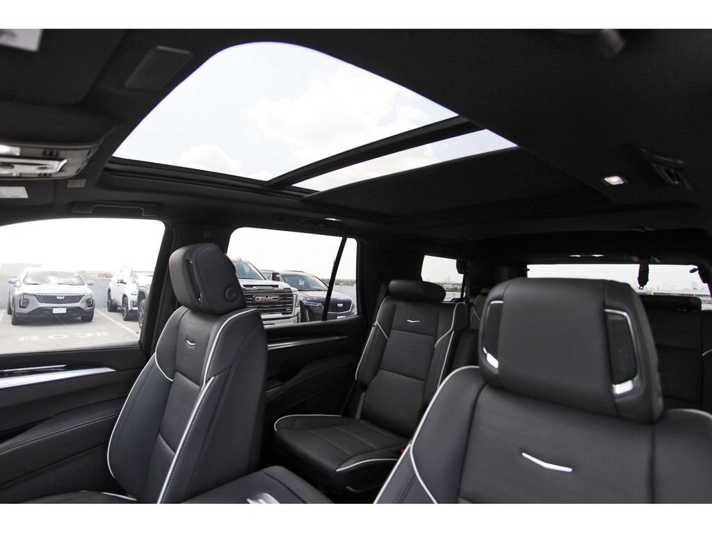 New 2026 Cadillac Escalade Sport w/ Touring Package AWD/4WD image 23