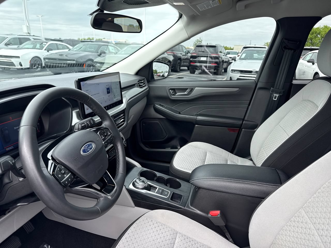 Used 2023 Ford Escape Active w/ Tech Pack #1 AWD/4WD image 11