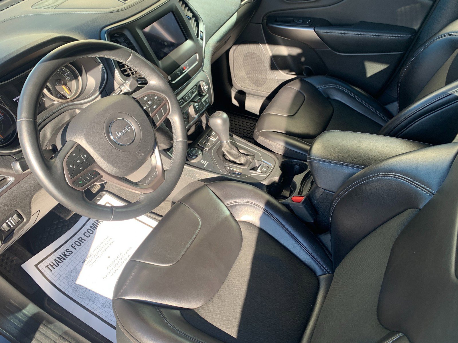 Used 2019 Jeep Cherokee Latitude Plus w/ Cold Weather Group image 12