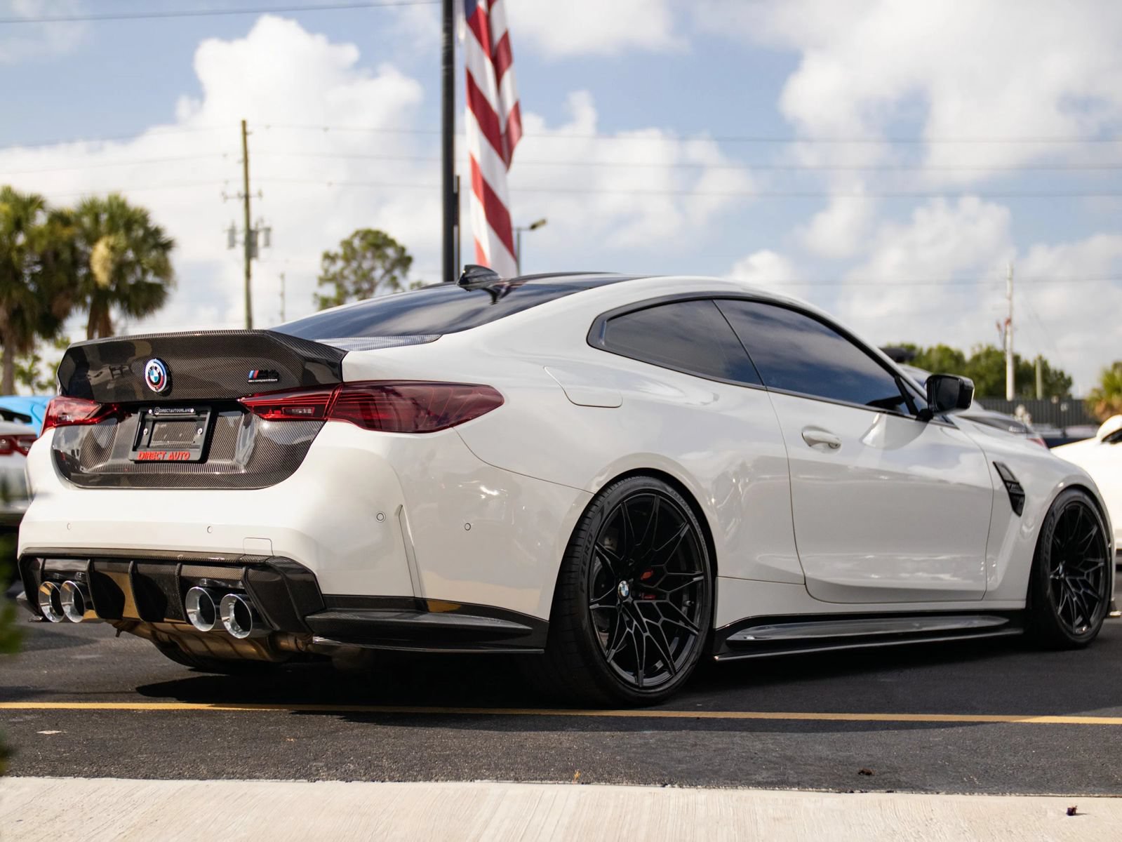 Used 2021 BMW M4 Competition w/ M Carbon Exterior Package RWD image 22