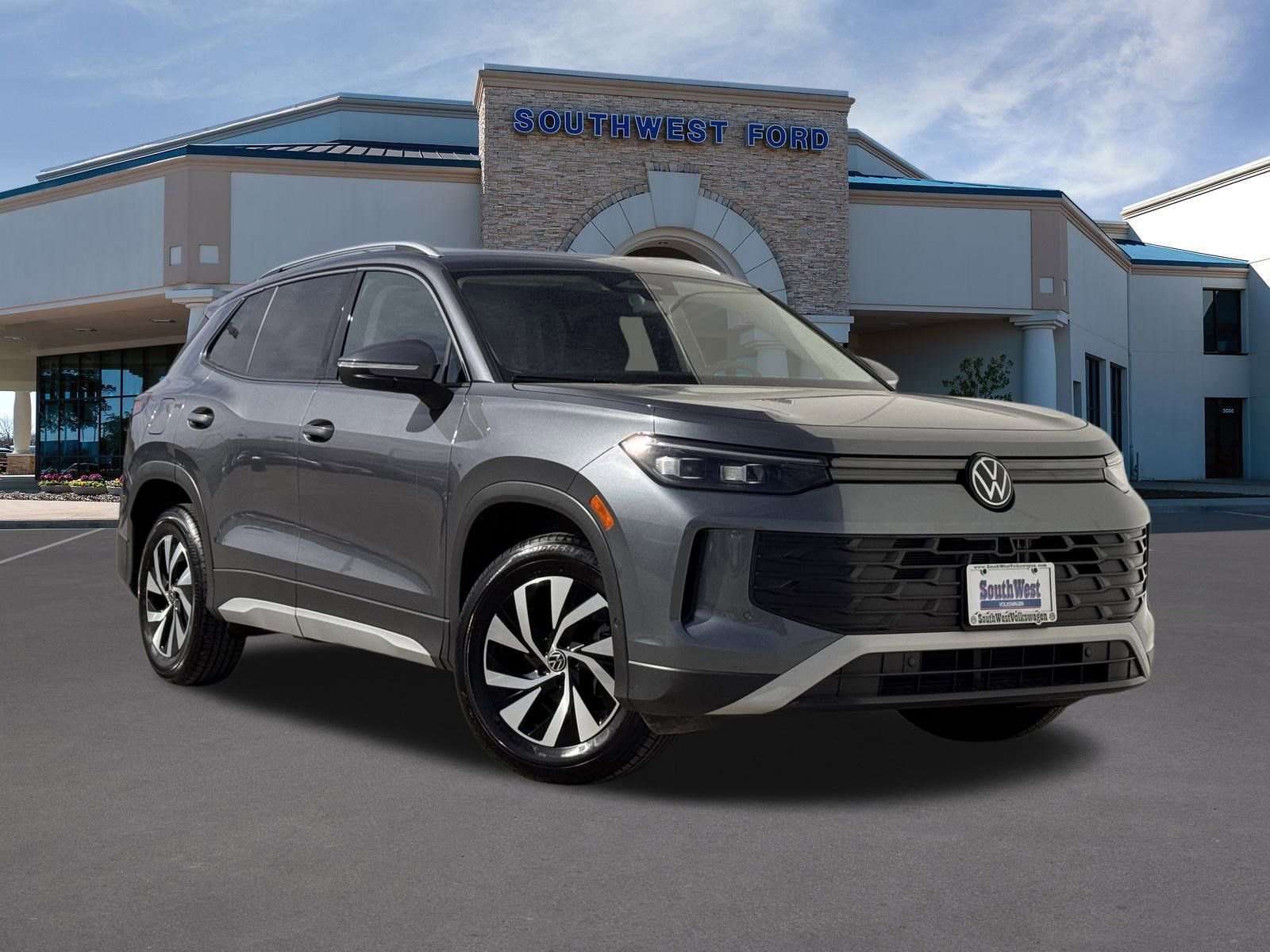 Used 2025 Volkswagen Tiguan S