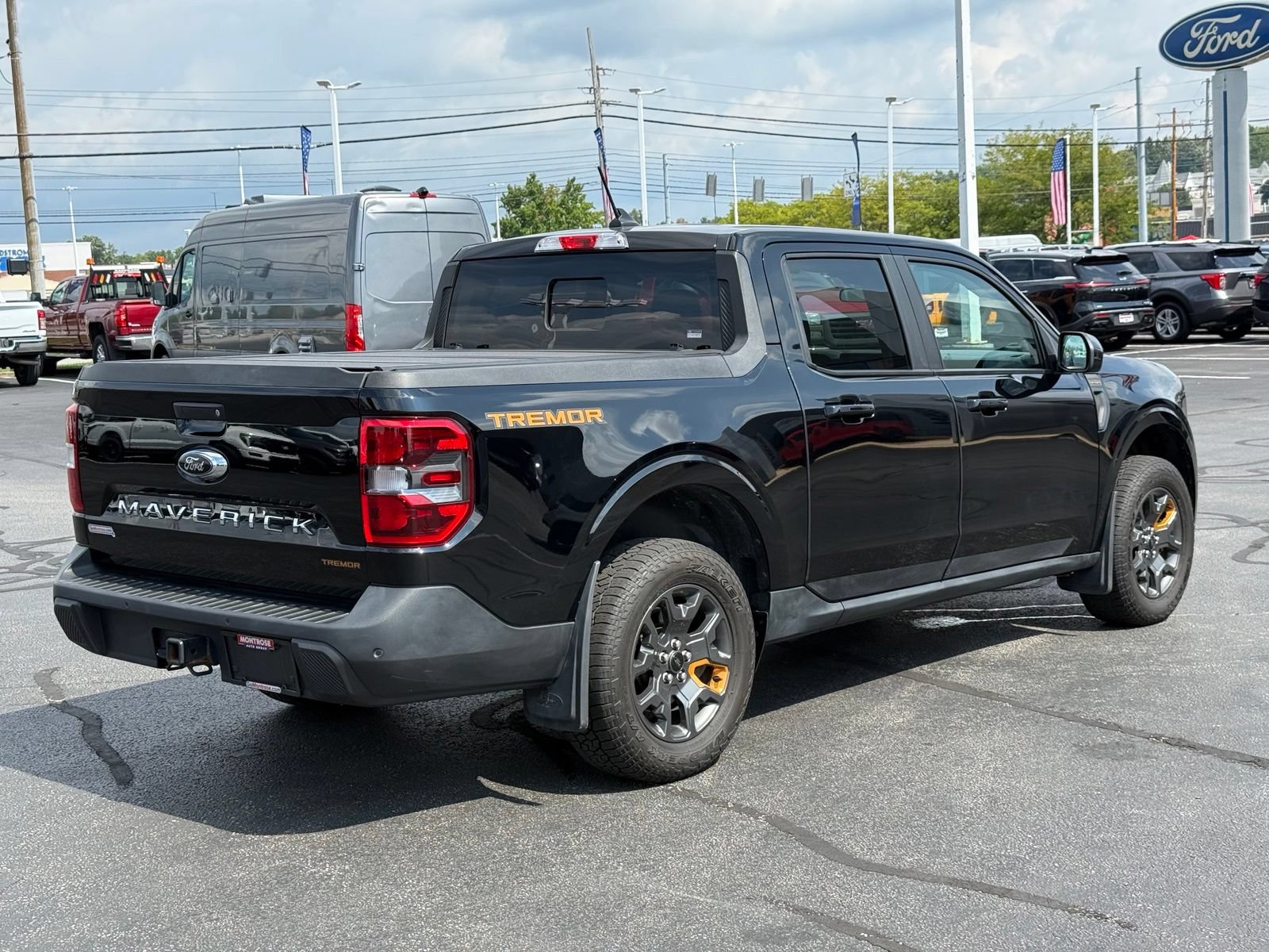 Used 2024 Ford Maverick Tremor w/ Tremor Off-Road Package AWD/4WD image 3