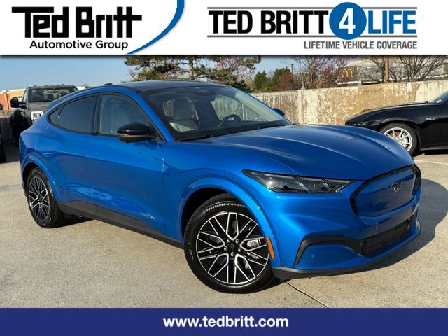 Used 2025 Ford Mustang Mach-E Premium image 1
