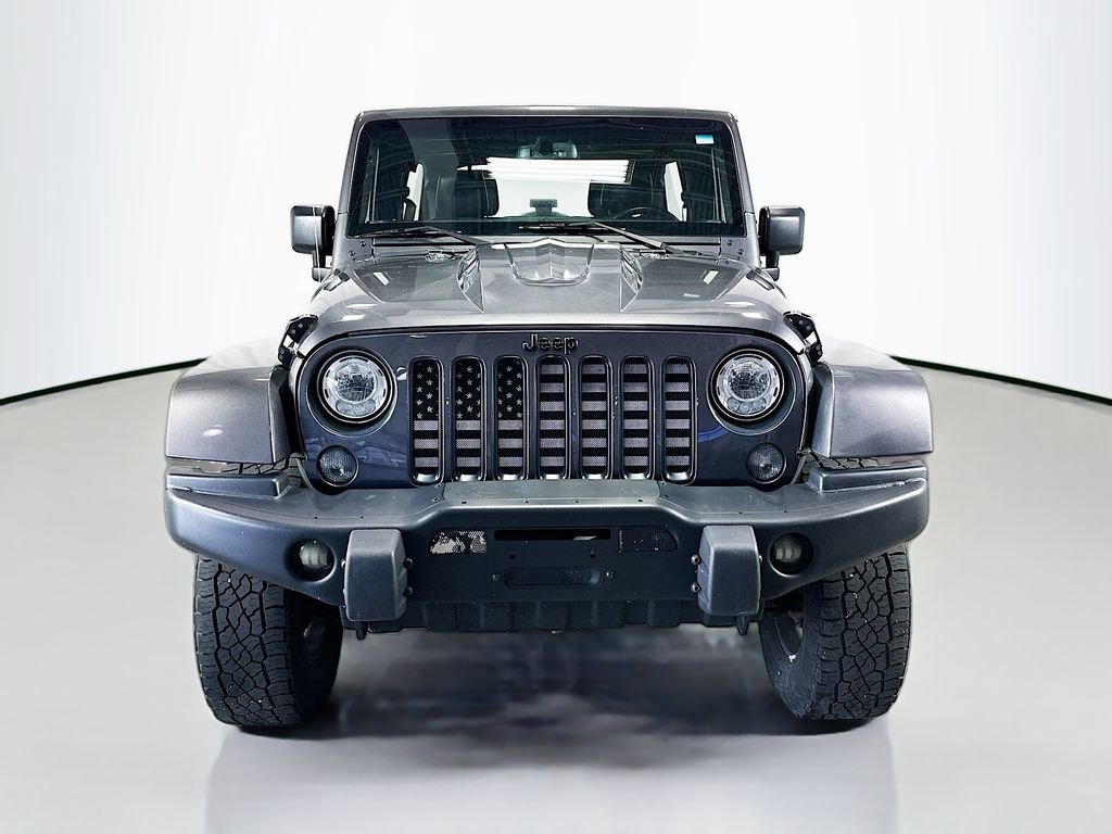 Used 2017 Jeep Wrangler Unlimited Sahara AWD/4WD image 4