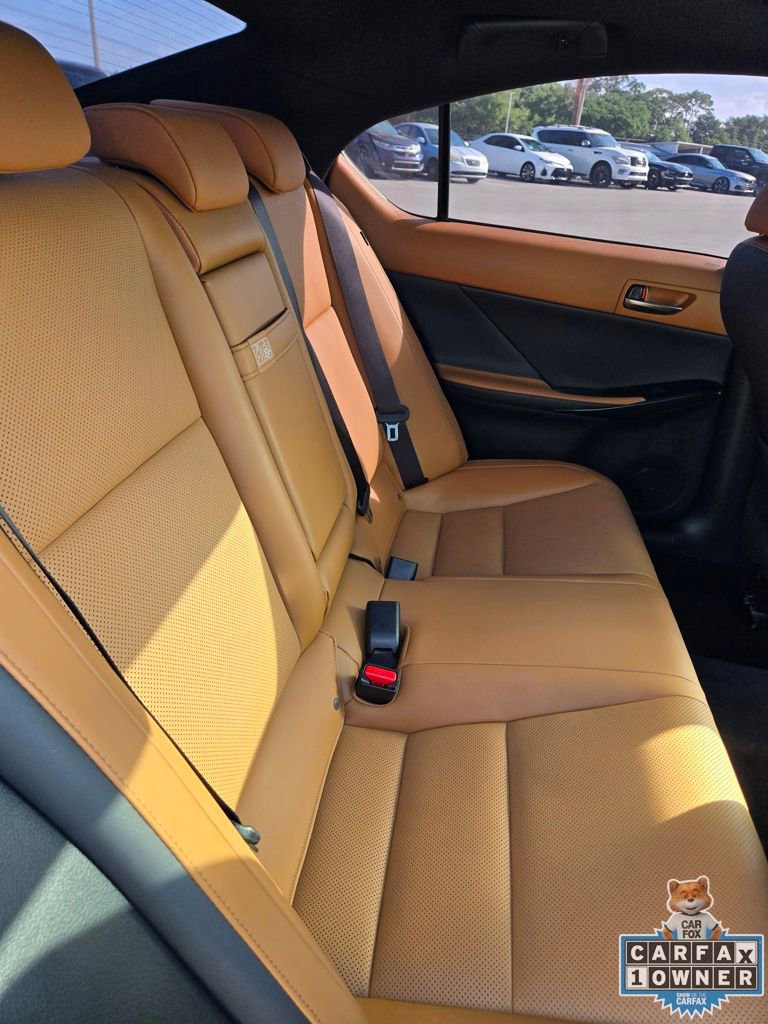 Used 2024 Lexus IS 300 w/ Comfort Package image 41