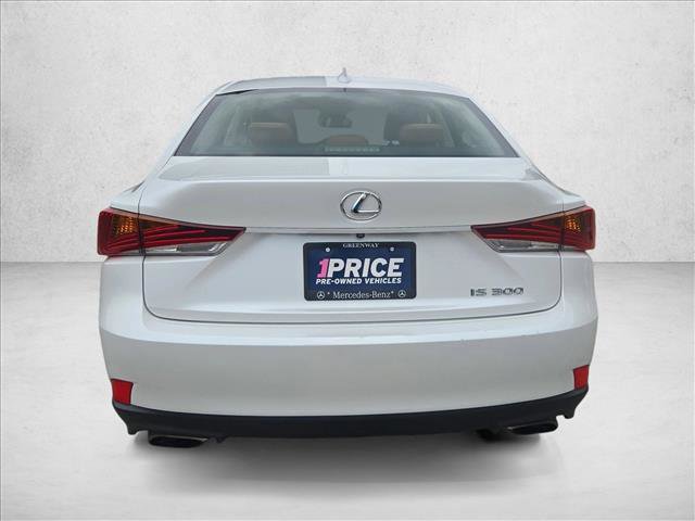 Used 2019 Lexus IS 300 w/ Accessory Package RWD image 7