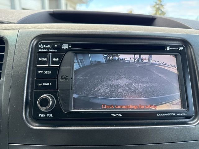 Used 2014 Toyota Sienna XLE image 33