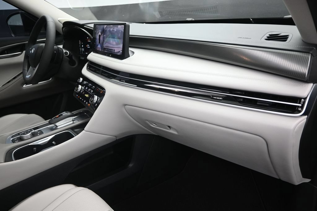 Certified 2026 INFINITI QX60 Luxe w/ Cargo Package FWD image 25