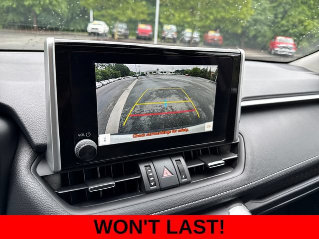 Used 2025 Toyota RAV4 XLE Premium w/ Weather Package AWD/4WD image 17