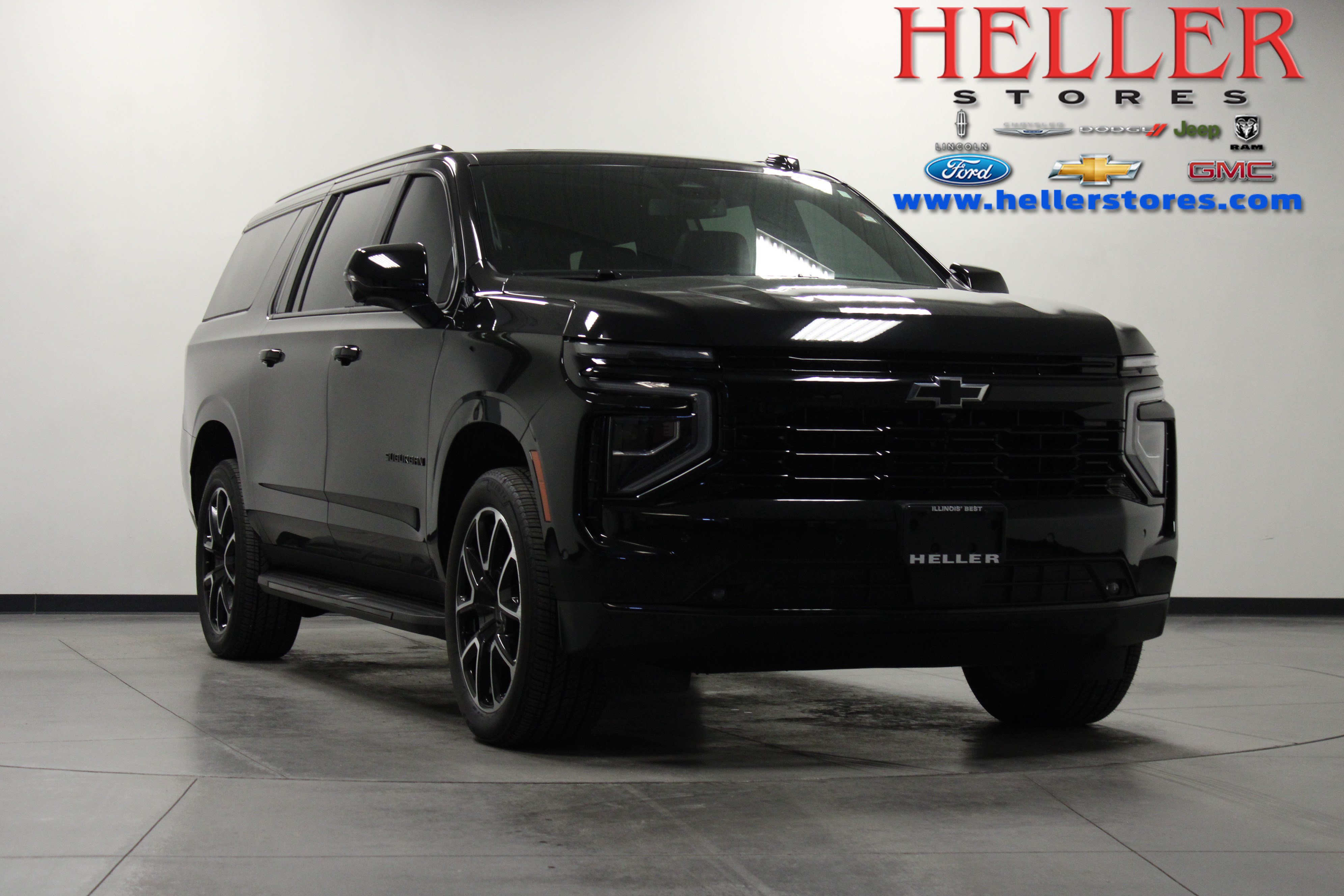Used 2026 Chevrolet Suburban RST w/ Comfort Package AWD/4WD image 1