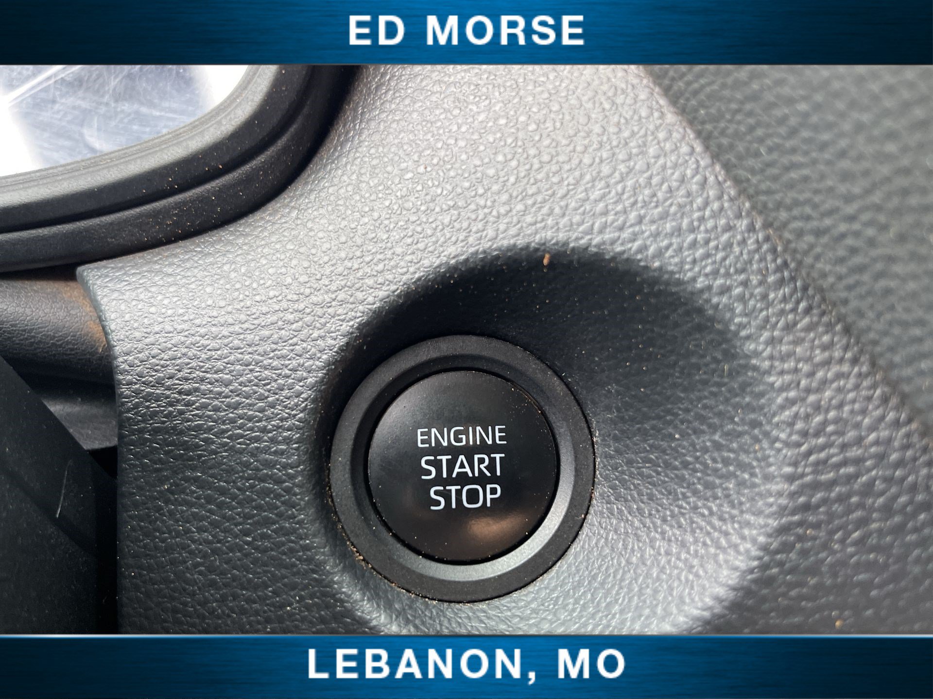 Used 2024 Toyota Corolla Cross LE w/ Moonroof Package FWD image 16