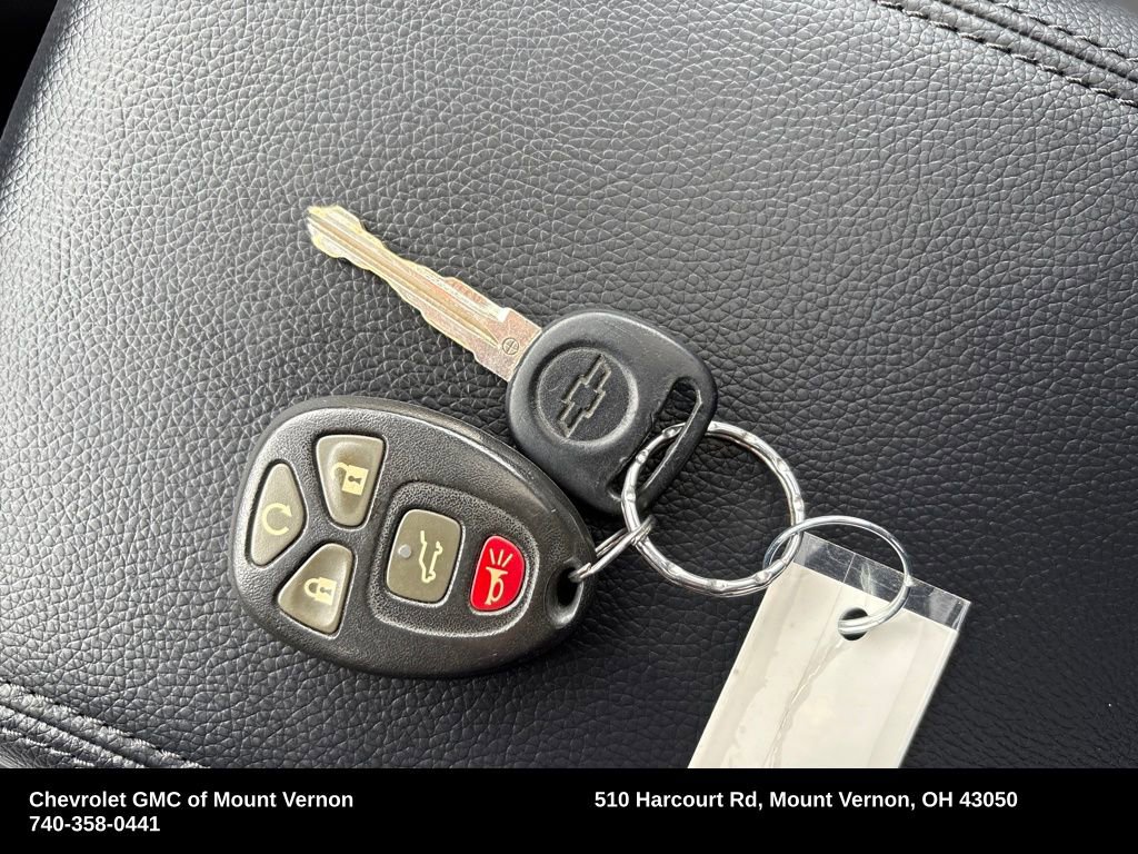 Used 2015 Chevrolet Traverse LTZ w/ LPO, 'HIT The Road' Package image 32