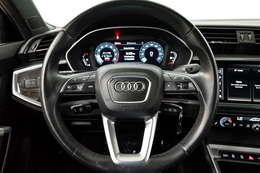 Used 2025 Audi Q3 2.0T Premium AWD/4WD image 14
