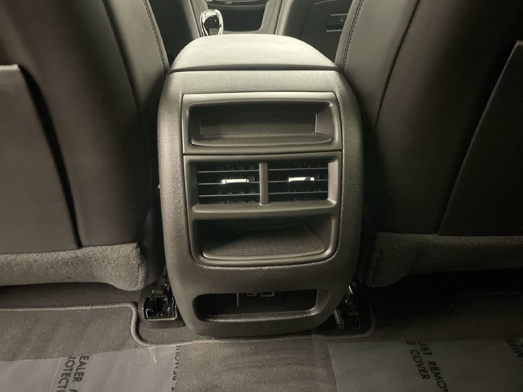 Used 2023 Cadillac XT5 Sportv AWD/4WD image 17