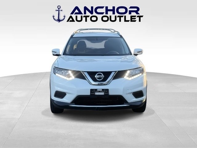 Used 2016 Nissan Rogue SV w/ SV Premium Package image 2
