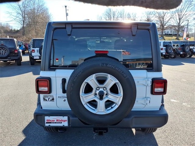 Used 2018 Jeep Wrangler Sport S image 5