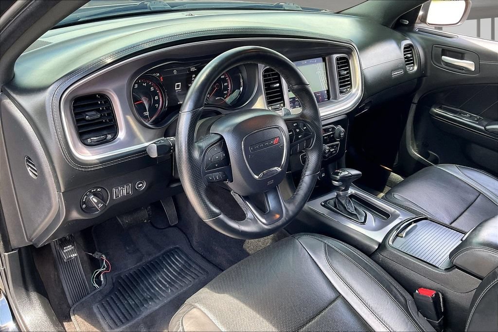 Used 2019 Dodge Charger SXT w/ Plus Group AWD/4WD image 17