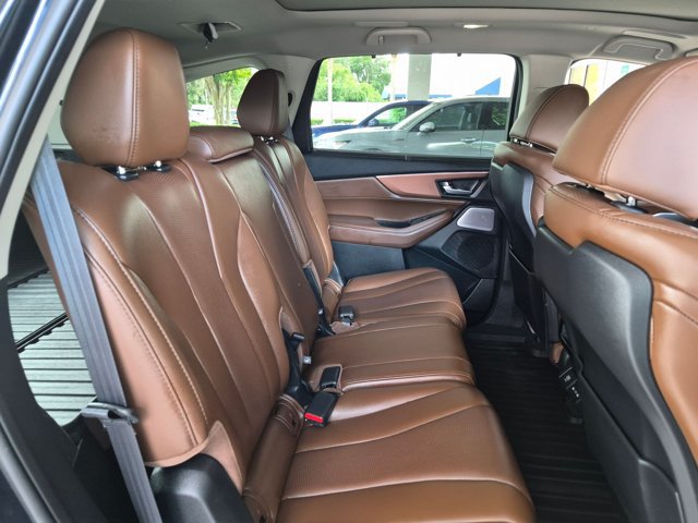 Used 2025 Acura MDX w/ Technology Package FWD image 18