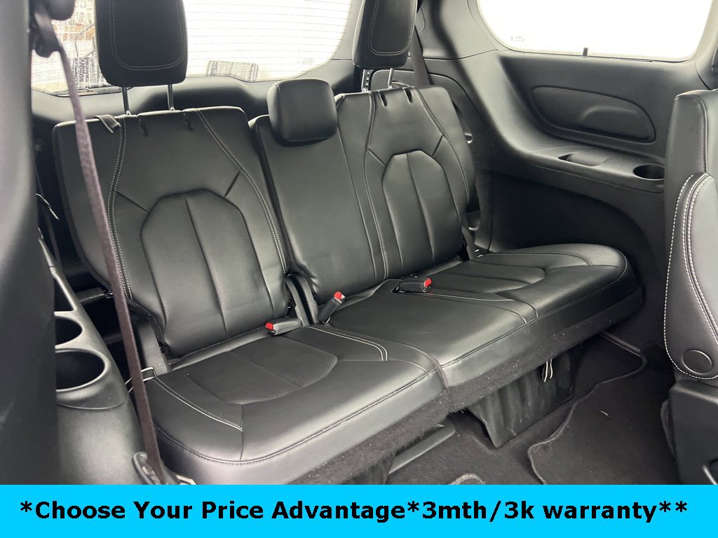 Certified 2022 Chrysler Pacifica Touring-L w/ S Appearance Package image 22