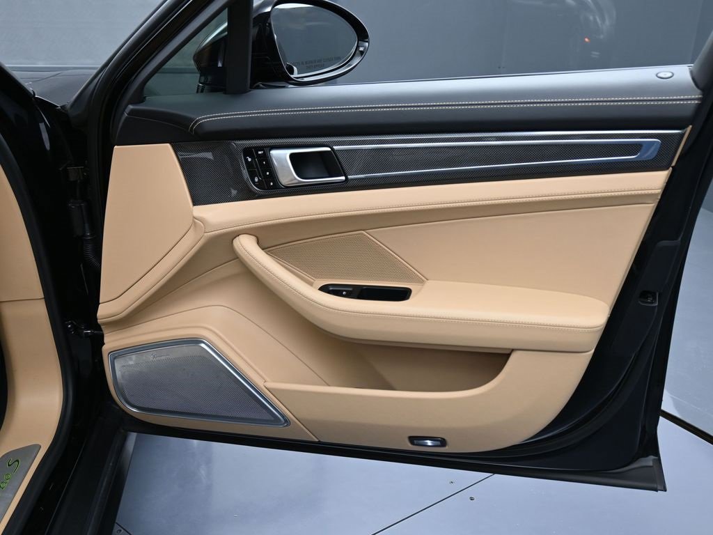 Certified 2018 Porsche Panamera Turbo S image 30