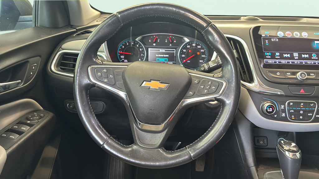 Used 2018 Chevrolet Equinox LT w/ Sun & Infotainment Package FWD image 28