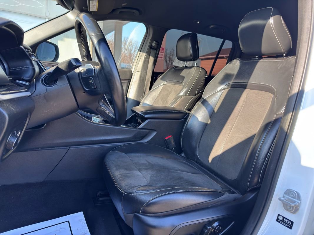 Used 2021 Jeep Grand Cherokee L Laredo AWD/4WD image 15