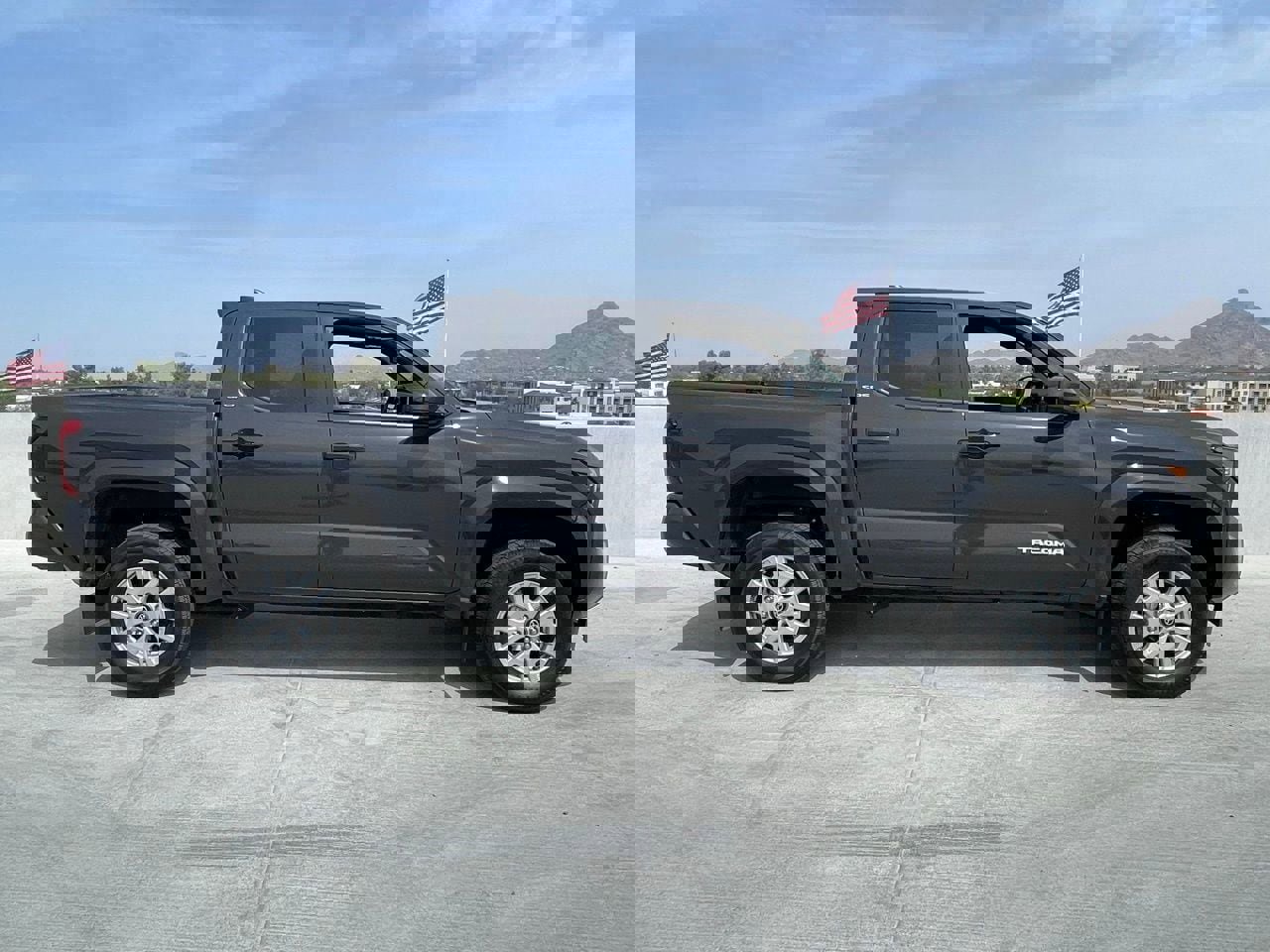 Used 2024 Toyota Tacoma SR5 image 3