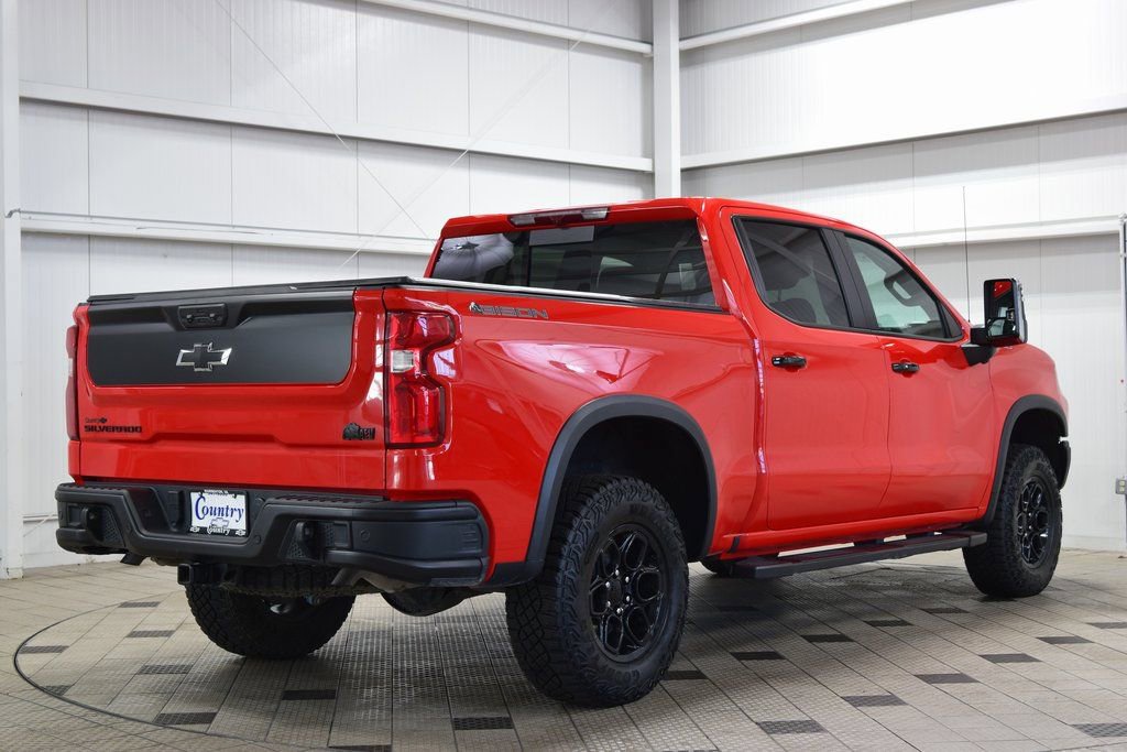 Used 2024 Chevrolet Silverado 1500 ZR2 w/ ZR2 Bison Edition AWD/4WD image 7