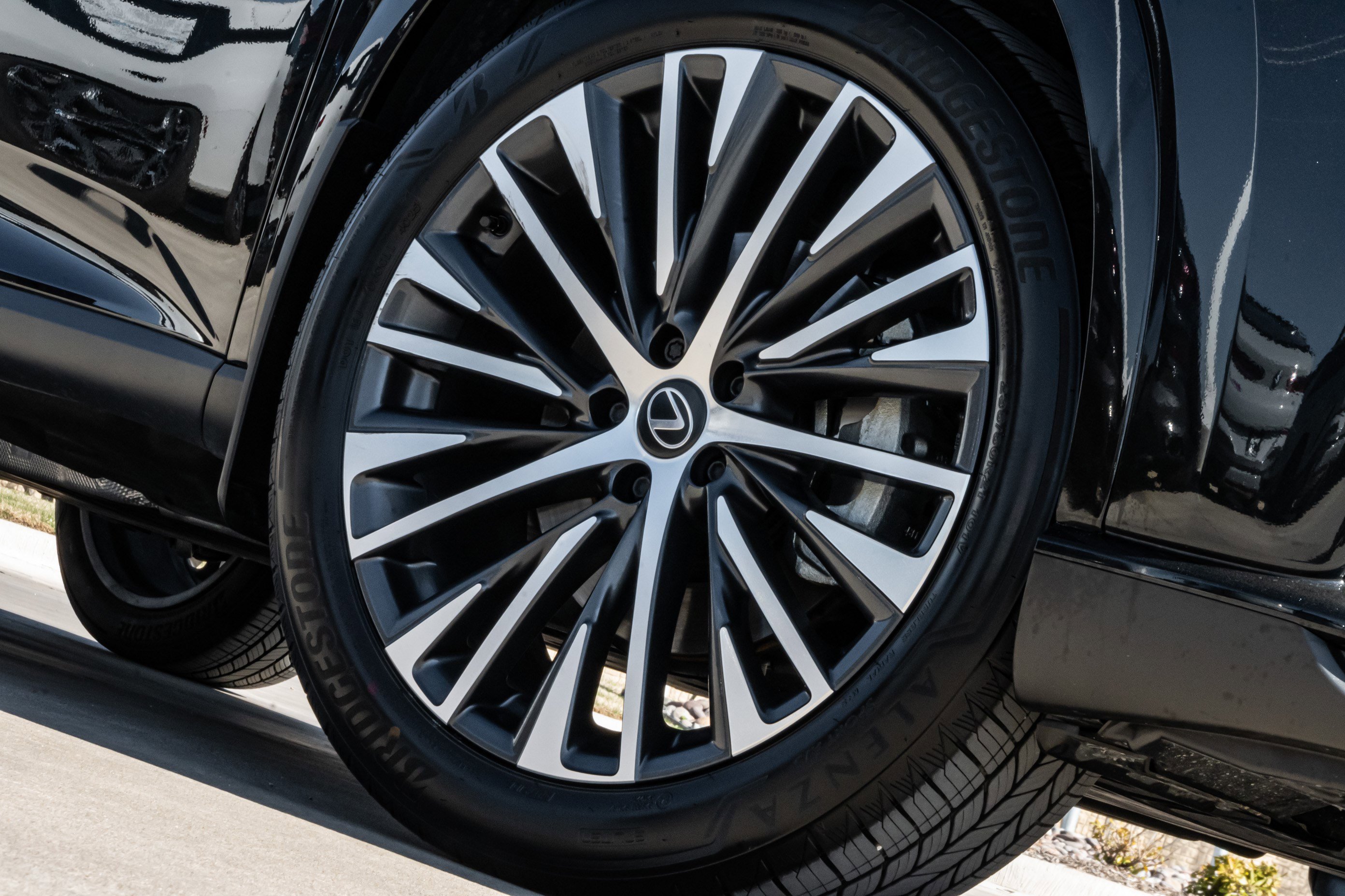 Used 2026 Lexus RX 350 Premium Plus w/ Accessory Package (Z1) image 7