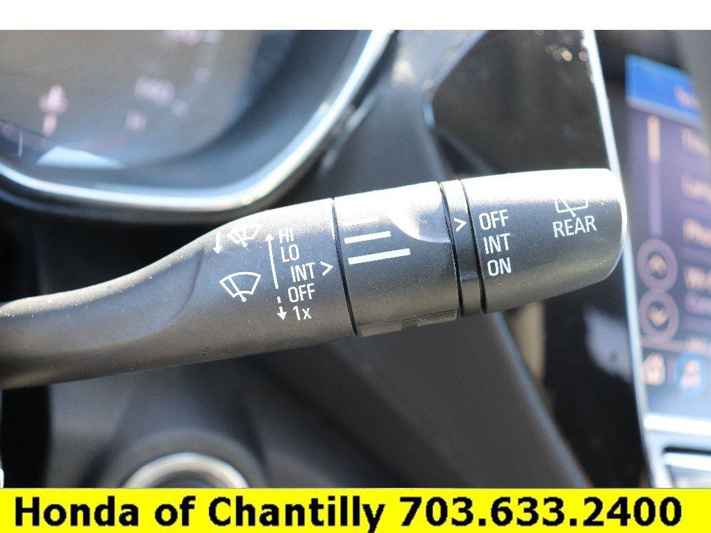 Used 2021 Chevrolet TrailBlazer LT w/ Convenience Package image 11