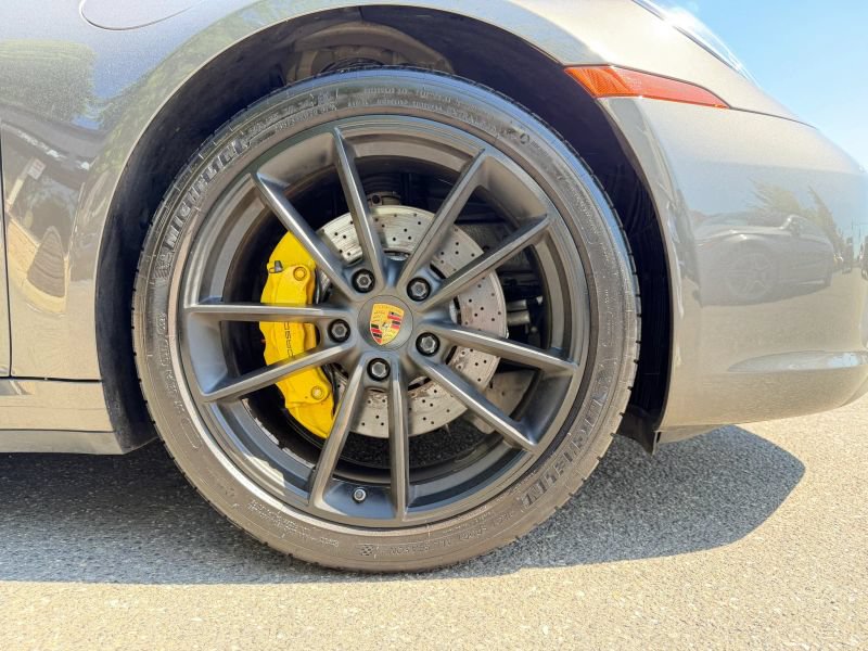 Used 2020 Porsche 911 Carrera S RWD image 29