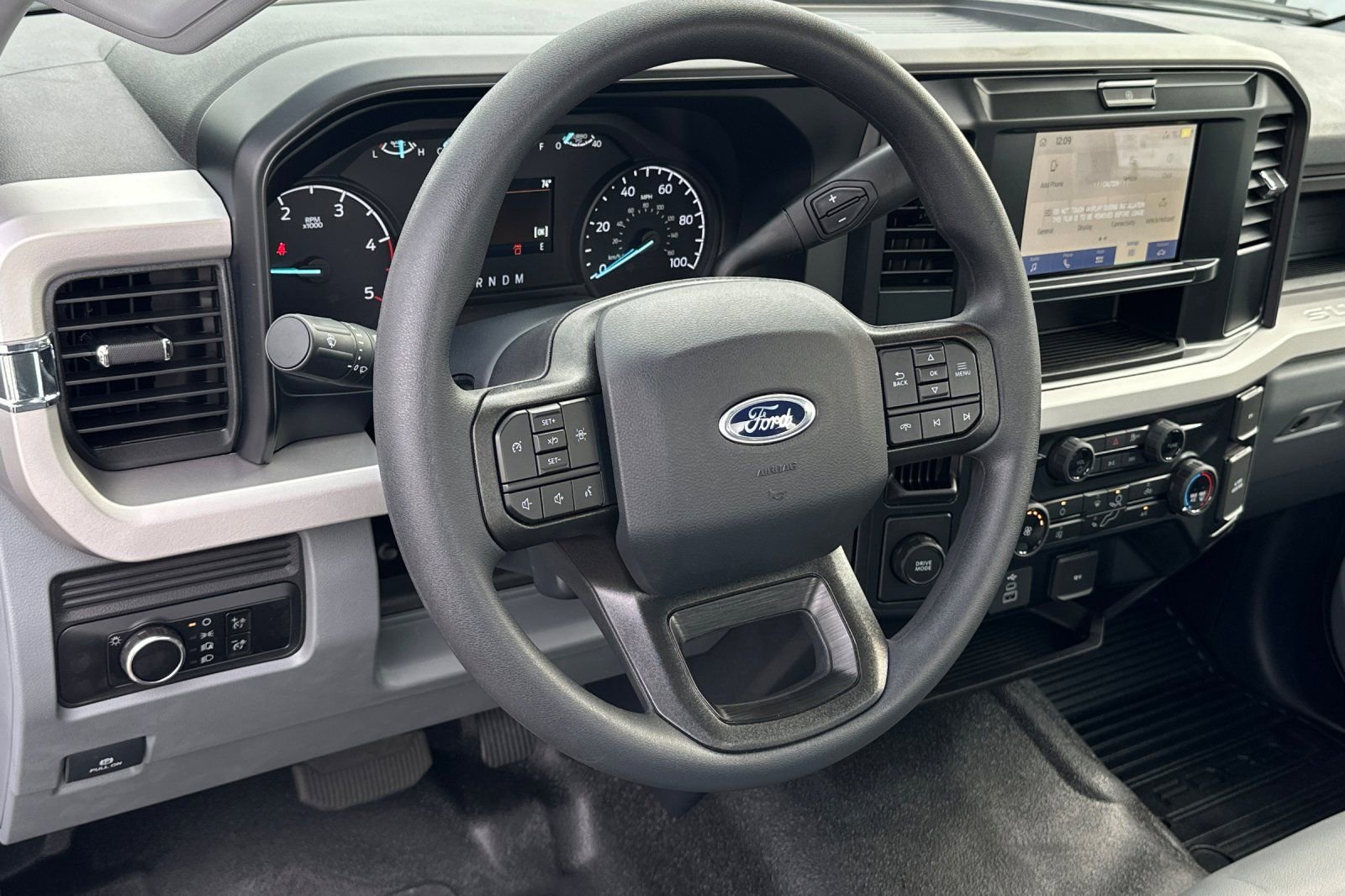 New 2025 Ford F450 XL RWD image 12